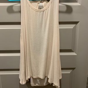 Sleeveless Shirt